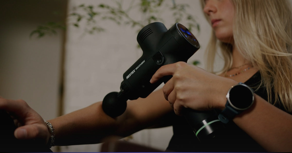 Pistolet de massage : bienfaits, quand et comment l'utiliser