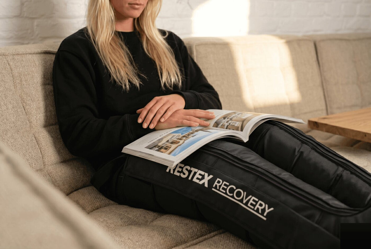 Utilisation des bottes Restex Recovery en toute liberté — sans fil, 4 h d'autonomie